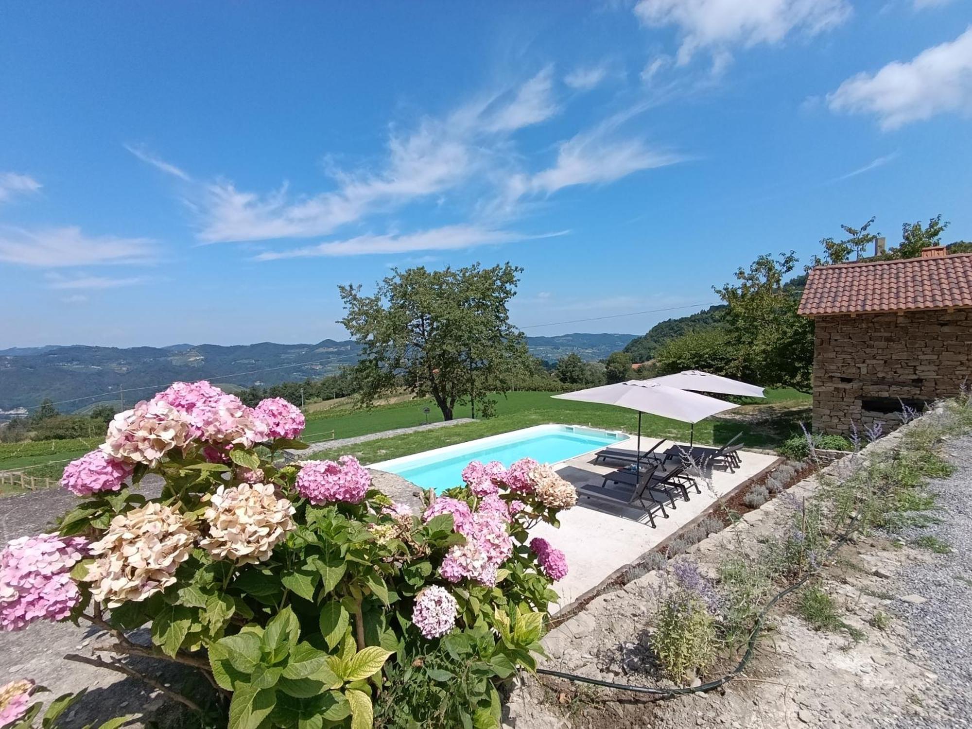 Agriturismo La Margherita San Giorgio Scarampi Екстериор снимка